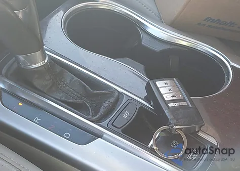 2015 Acura Tlx Tech z USA, uszkodzony, nr VIN 19UUB1F58FA009022